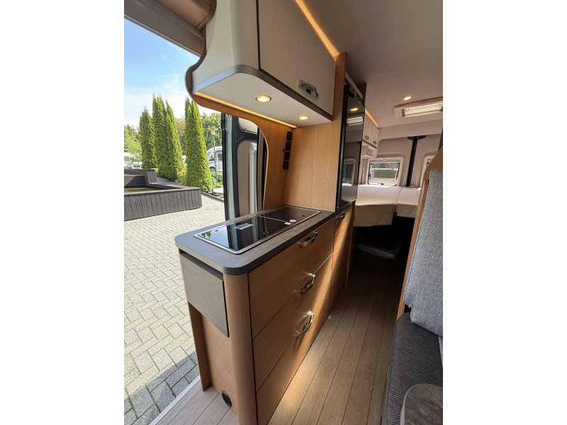 Weinsberg CaraBus 630 ME AUTOMAAT  foto: 9
