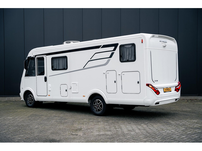 Hymer Exsis I 580 Pure Integraal met Hefbed Hymer Exsis I 580 Pure