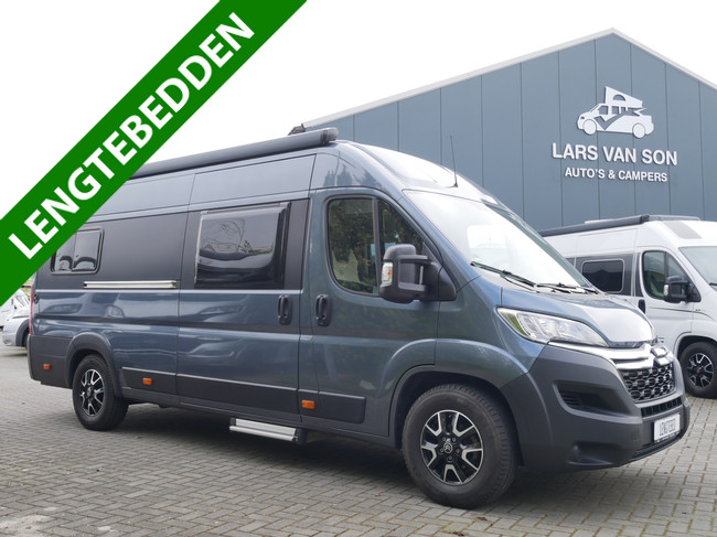 Roadcar (Pössl) R640, 6.40 Meter Buscamper, Lengtebedden foto: 0