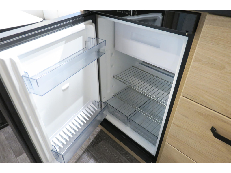 Weinsberg CaraOne Edition HOT 450 FU MOVER+CASSETTEL.+FIETSEND photo: 11