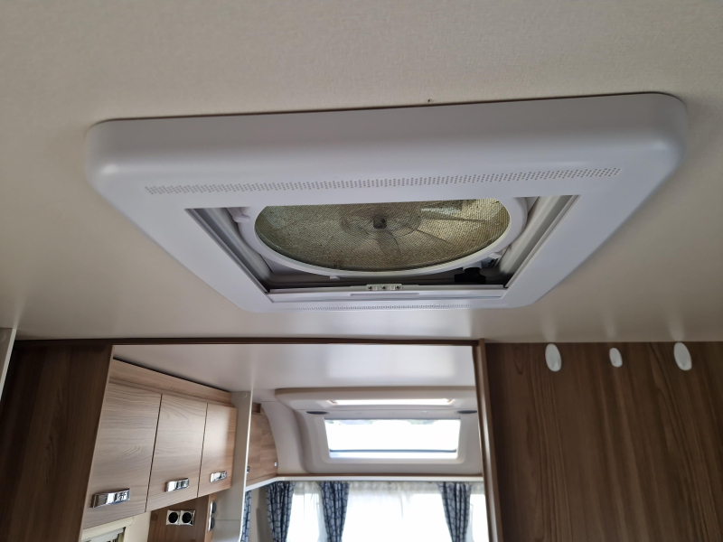 Sprite Mondial 490 SE Luifel/Mover/Fietsdr.  foto: 13