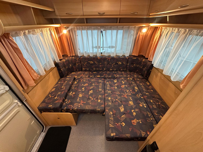 Dethleffs Camper 460 DB photo: 6