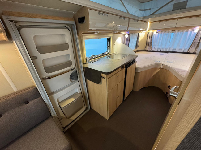 Eriba Touring Troll 542 GT 60 Years Mover Cassetteluifel INCL STALLING foto: 14