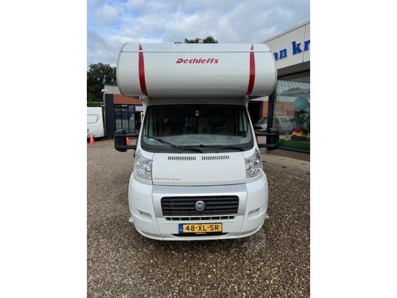 Dethleffs Advantage A 5881 5 persoons stapelbed  foto: 2
