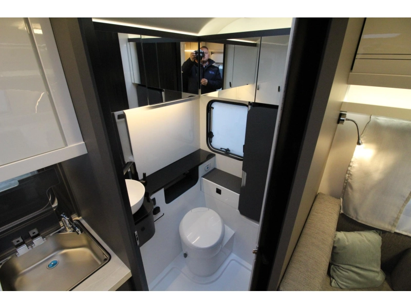 Hobby Excellent 460 SL Enkele bedden!  foto: 18