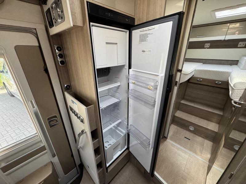 LMC Element 758 G Automaat, airco  foto: 12