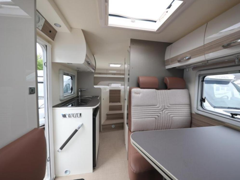 Bürstner Travel Van T 620 G HL 140PK-AUTOMAAT ACTIEMODEL  foto: 2