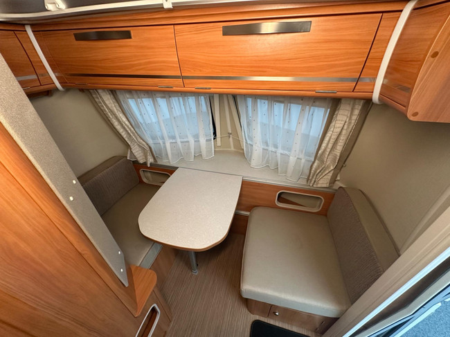 Eriba Touring Triton 430 foto: 5