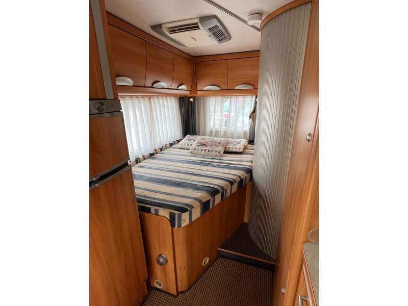Hymer B654 automaat, bomvol opties  foto: 2