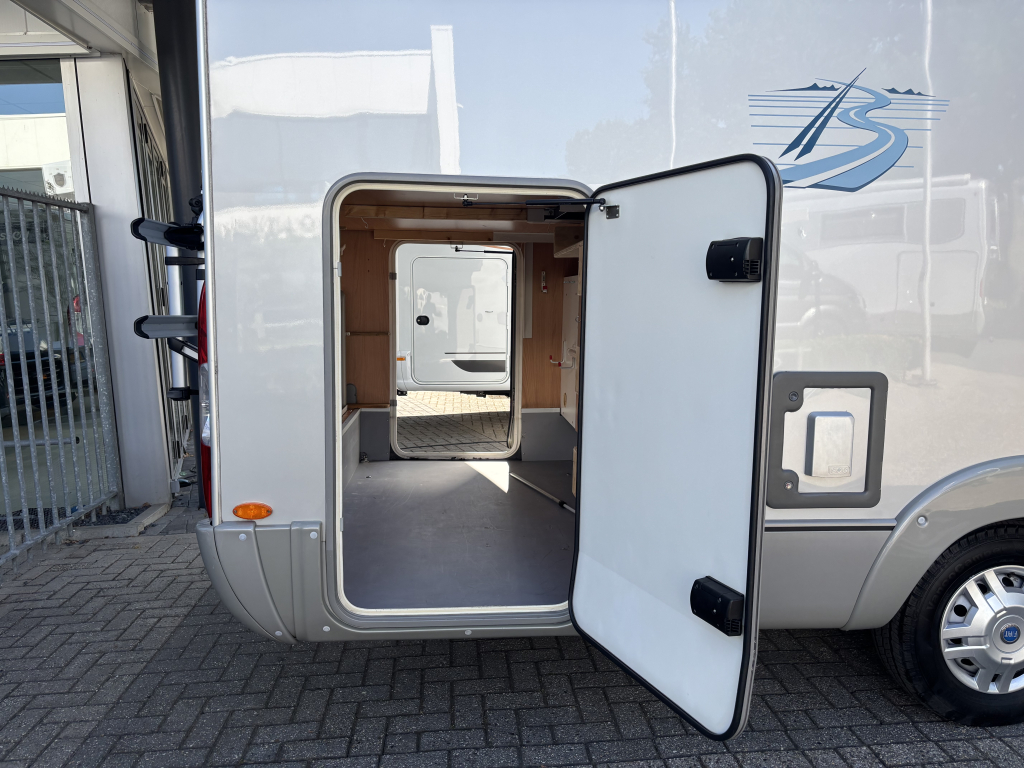 B&uuml;rstner Solano 695 T CAMA TRANSVERSAL CONTROL DE CRUCERO EURO4 AIRE ACONDICIONADO foto: 20