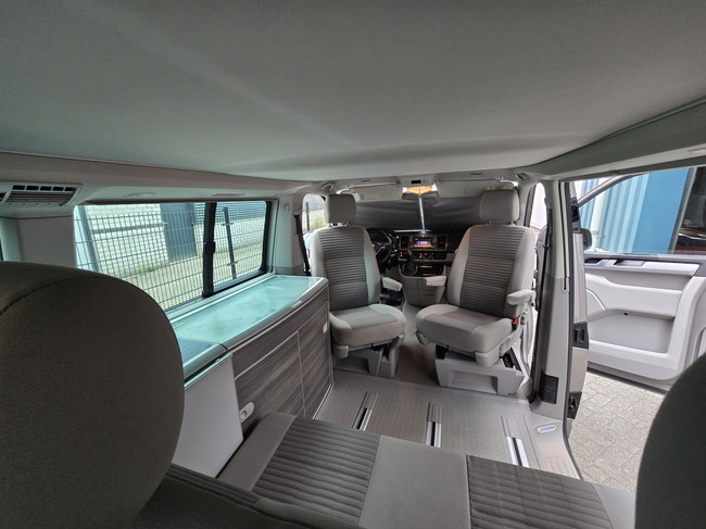 Volkswagen CALIFORNIA OCEAN CAMPERBUS 150 PK AUTOMAAT ELEKTRISCH HEFDAK AFNEEMBARE TREKHAAK STANDVERWARMING STOELVERWARMING foto: 20