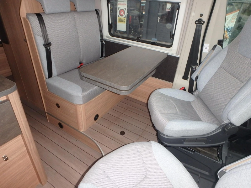 Weinsberg CaraBus 630 ME  foto: 10