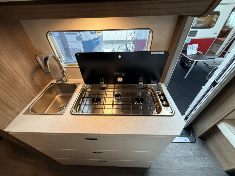 Tabbert Cazadora 490 TD photo: 7