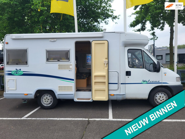 Fiat 230 1.9td Chausson 4 persoons foto: 0