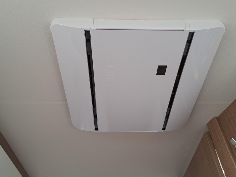 Carado V337 Zenec Nav Airco,Bearlock foto: 18