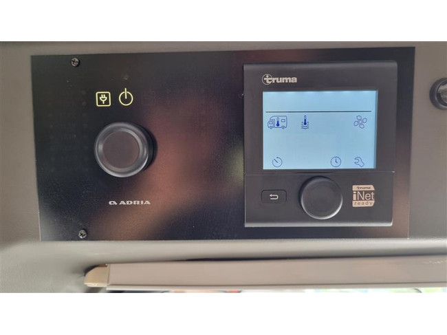 Adria Twin Supreme 640 SLB foto: 18