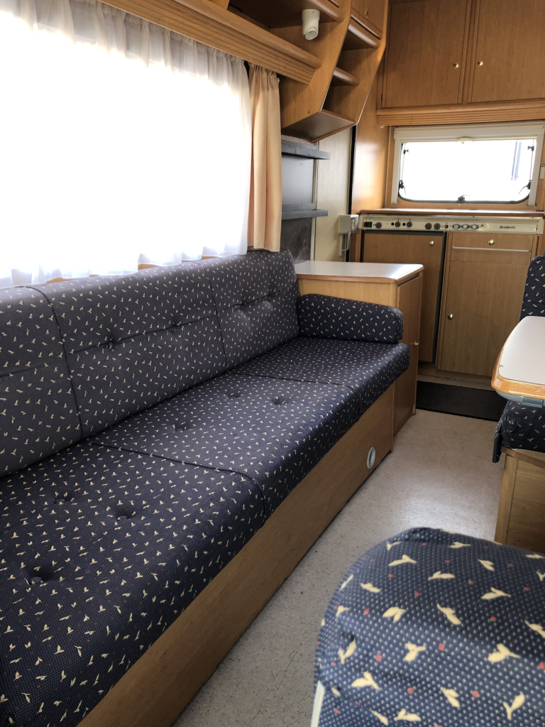 Dethleffs A5830 5 pers starters camper  foto: 15