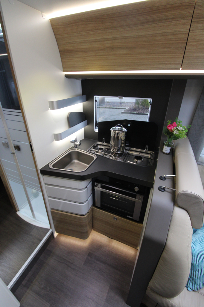 Adria Sonic 700 SC Plus foto: 8