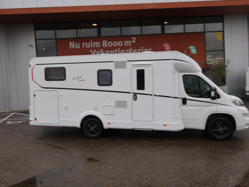 Dethleffs Just Camp 7052 EB FUSSBODENHEIZUNG Foto: 1