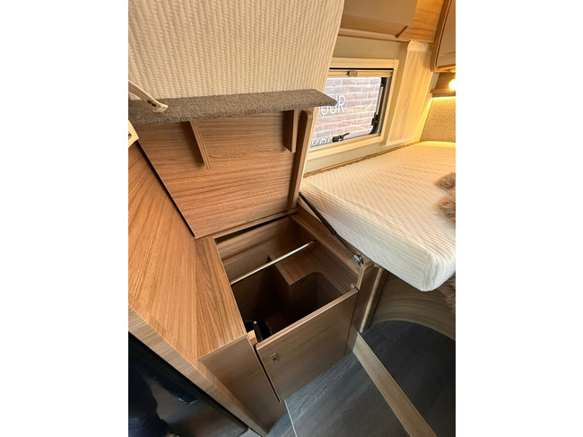 Knaus Van ti 640 Automaat! 180pk! Lithium! Omvormer! foto: 21