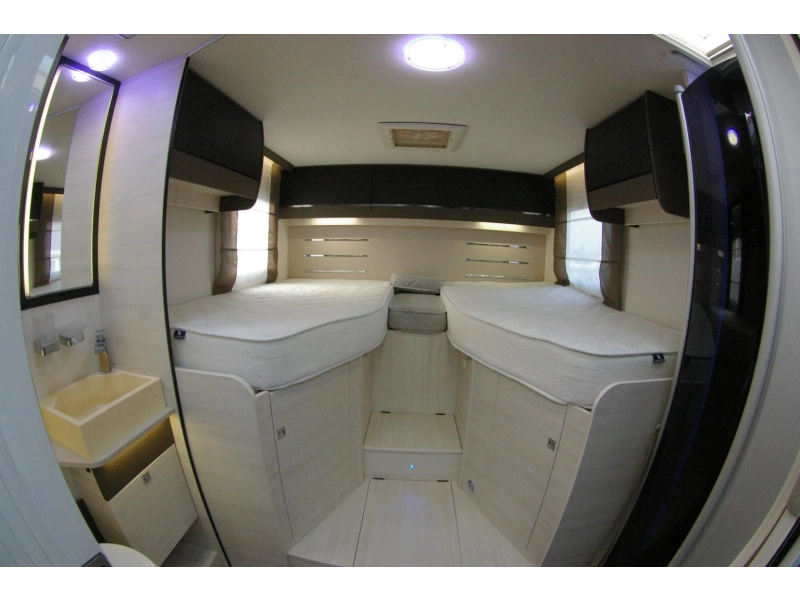 Chausson Welcome 747 GA Enkele bedden, Hefbed.  foto: 20