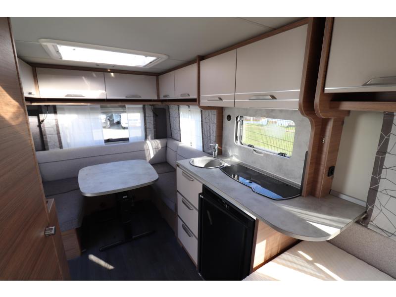 Knaus Sport 450 FU Frans Bed Mover Tent ISAB  foto: 6