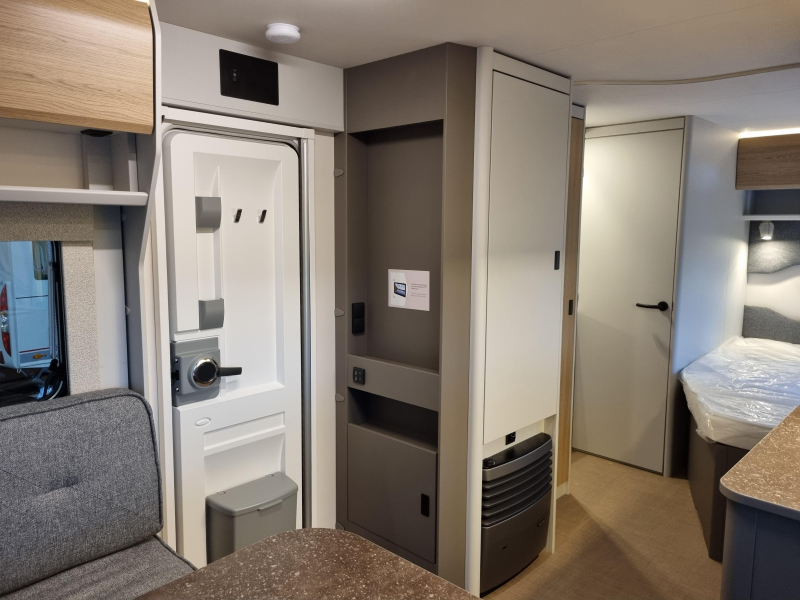 Bürstner B66 465 TS  foto: 6