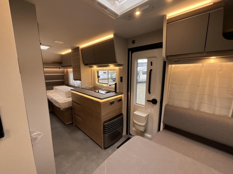 Dethleffs Nomad 460 EL MOVER-LUIFEL-NIEUW MODEL  foto: 6