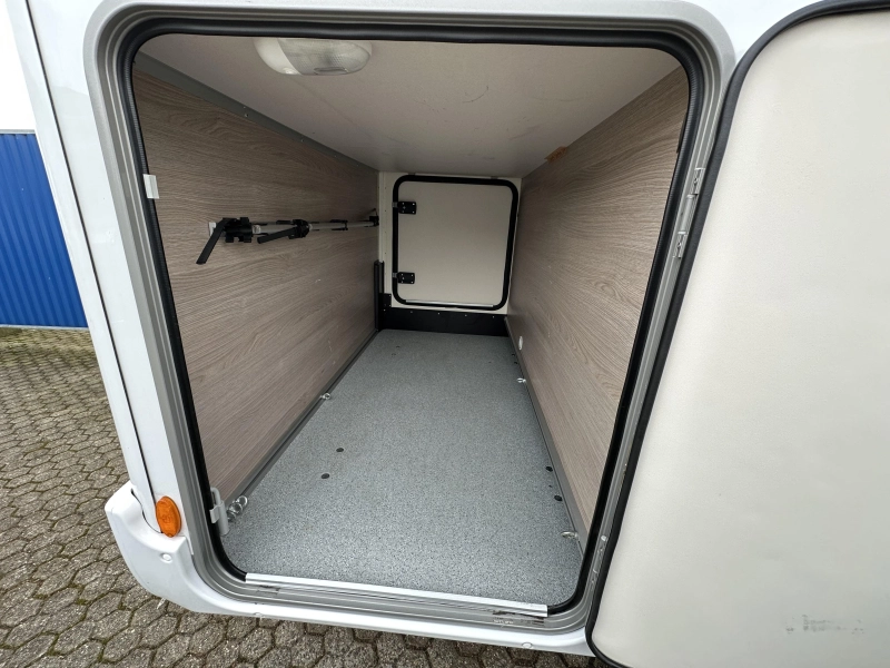 Bürstner Nexxo Van T 620 G ENKELE BEDDEN + COMPACT  foto: 7