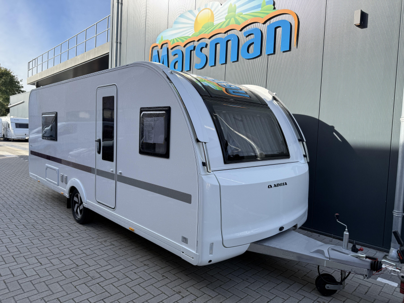 Adria Adora 572 UT &iexcl;Pr&oacute;ximamente! foto: 1