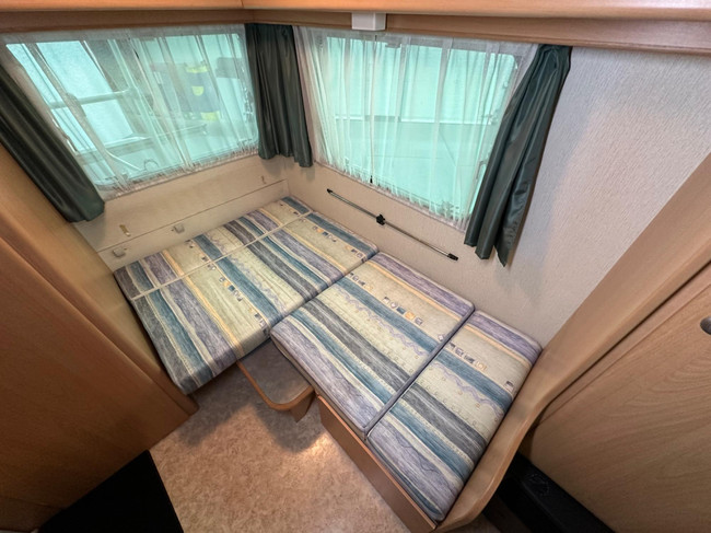 Adria Unica 390 PS photo: 6