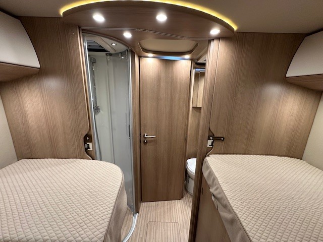 Carthago C-Tourer I 149 LE, automatique, sans lit pavillon ! photo : 12