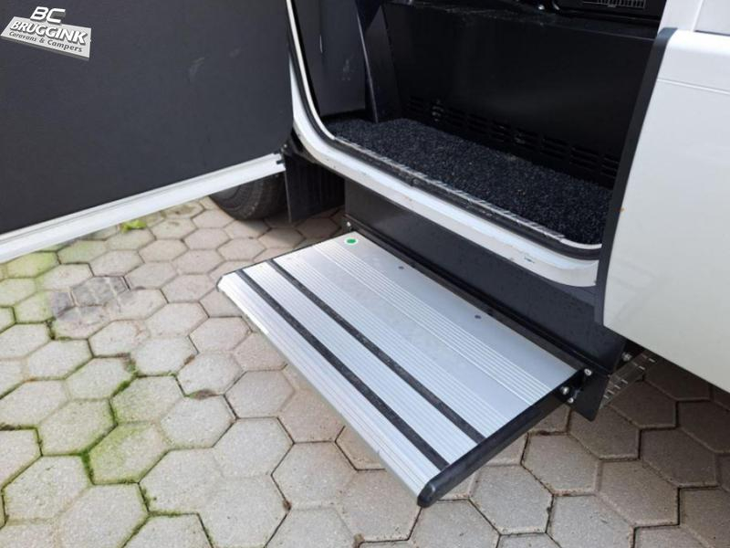 Hymer B-MC I 600 ENKELE BEDDEN + HEFBED  foto: 16