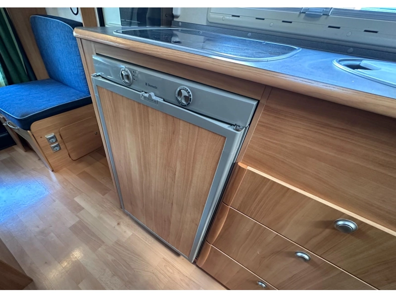 Adria Coral 660 SL &iexcl;muy completo! foto: 12