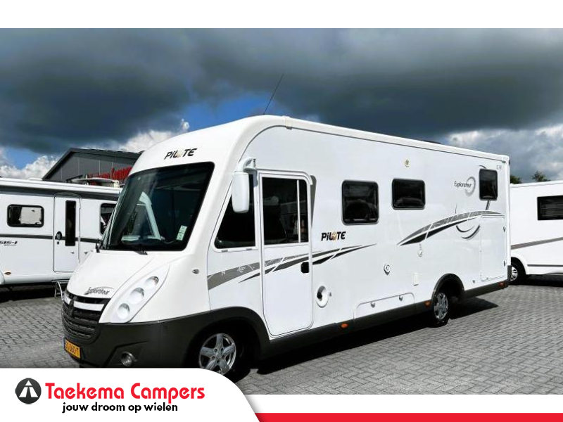 Pilote Explorateur G 741 Dwarsbed/Hefbed/Alde/2012  foto: 0
