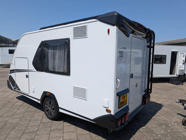Knaus Sport &amp; Fun Black Sel. 480 QL Foto: 4