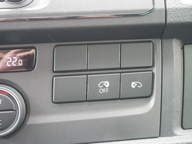Volkswagen T6 Multivan, DSG Automaat, Buscamper met Easy fit Slaaphefdak!! foto: 23
