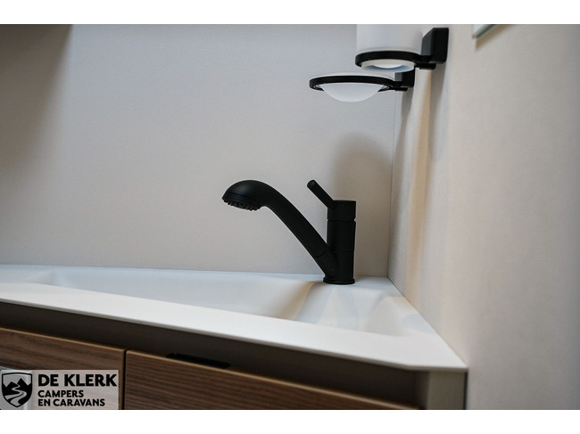 Dethleffs Nomad 460 EL foto: 19