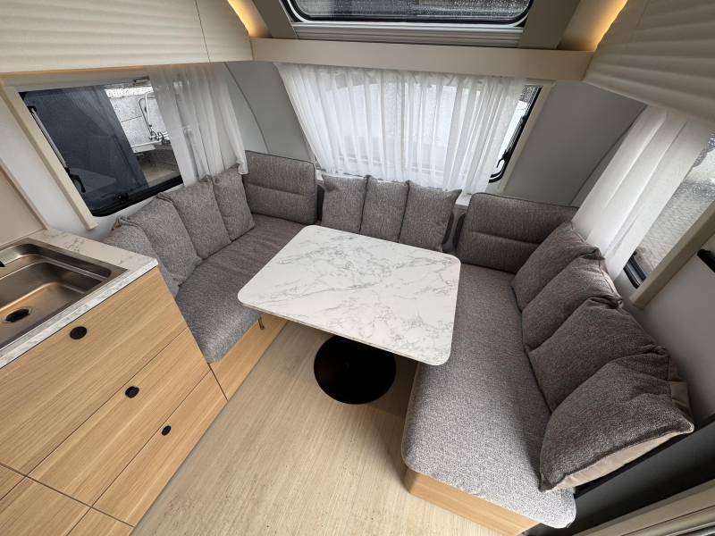 Adria Adora 572 UT  foto: 4
