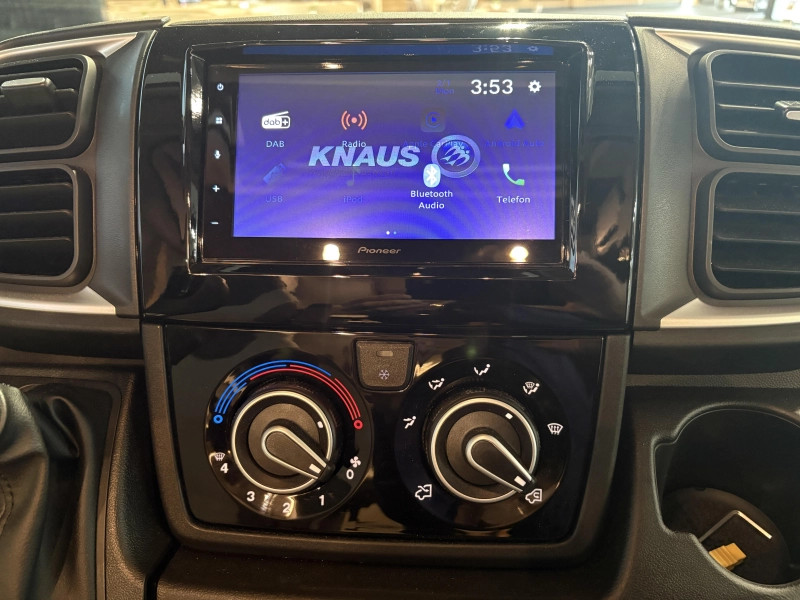 Knaus L!ve Ti 650 MEG Platinum / camas bajas foto: 9