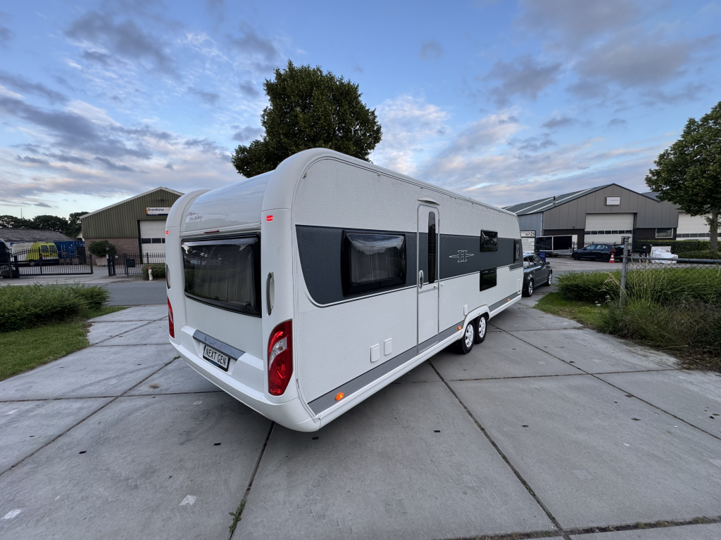 HOBBY 720 UKFE foto: 11