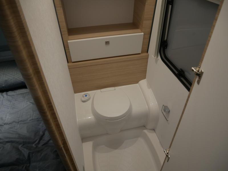 Fendt Bianco Activ 465 SFH Model 2026  foto: 12