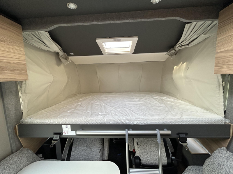 Dethleffs Trend I 7057 EB 180PK Automaat  foto: 15