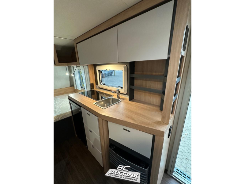 Knaus Sport 420 QD Querbetten 210 CM LANG! Foto: 3