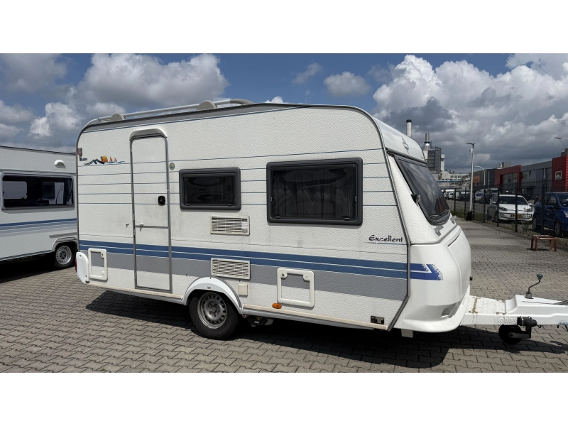 Hobby Excellent Easy 400 SF transverse bed train seat toilet photo: 0