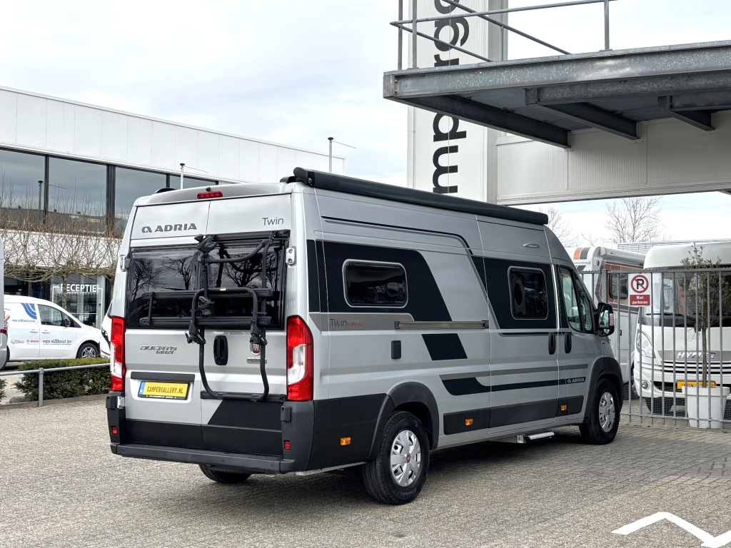 Adria Twin 640 SLB Supreme ENKELE BEDDEN EURO6 MAXI CHASSIS foto: 20