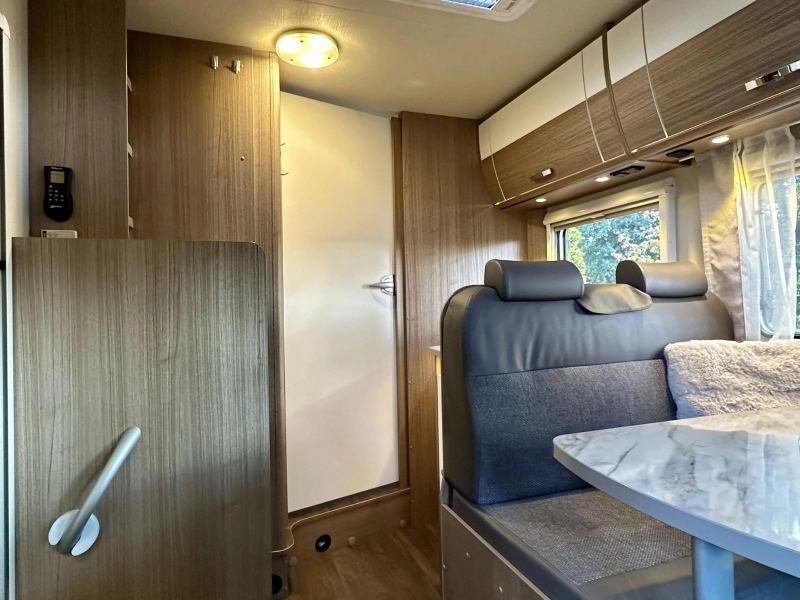 Carado T 339 |Queensbed |levelsysteem!  foto: 14