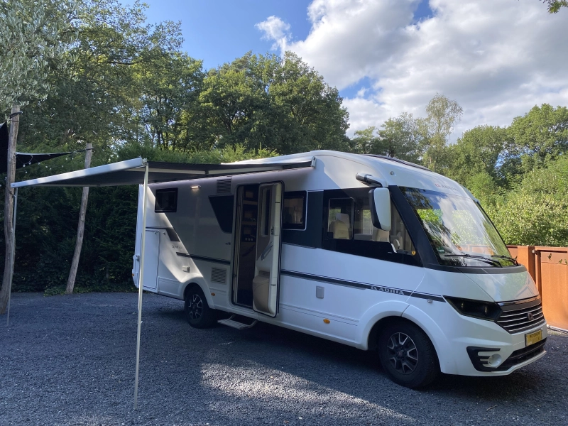 Adria Sonic Plus 700 DC Automaat | Dakairco Level  foto: 6