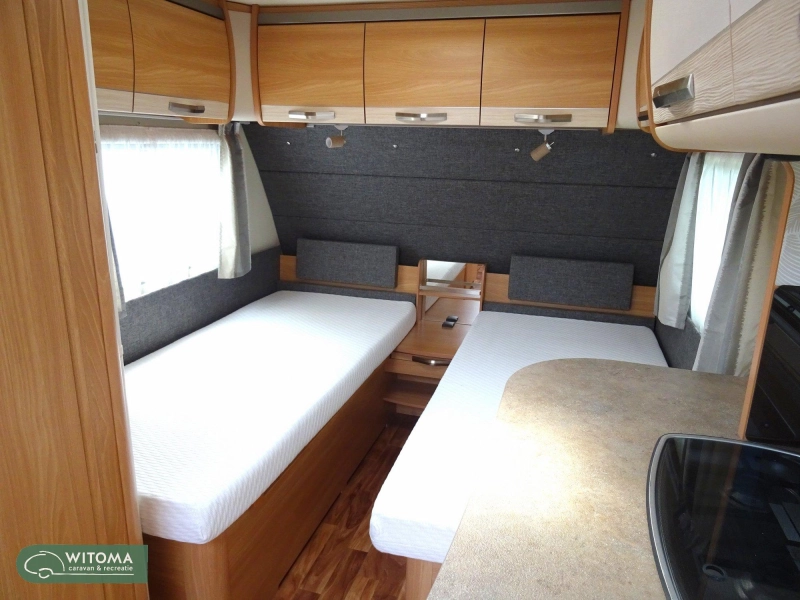 Knaus Sudwind Limited Edition 460 EU mover-Thule omnistor luif Foto: 8
