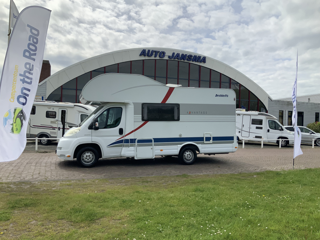 Detlheffs A 5881 Fiat 2.3 130 PS, Alkoven, Etagenbett, 5 Sitzpl&auml;tze und 6 Schlafpl&auml;tze, Hat Gebrauchsspuren, Bj. 2007 Camper Zentrum on the road Foto: 34